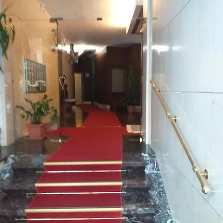Meta Italy Da Enzo Apartment Milan